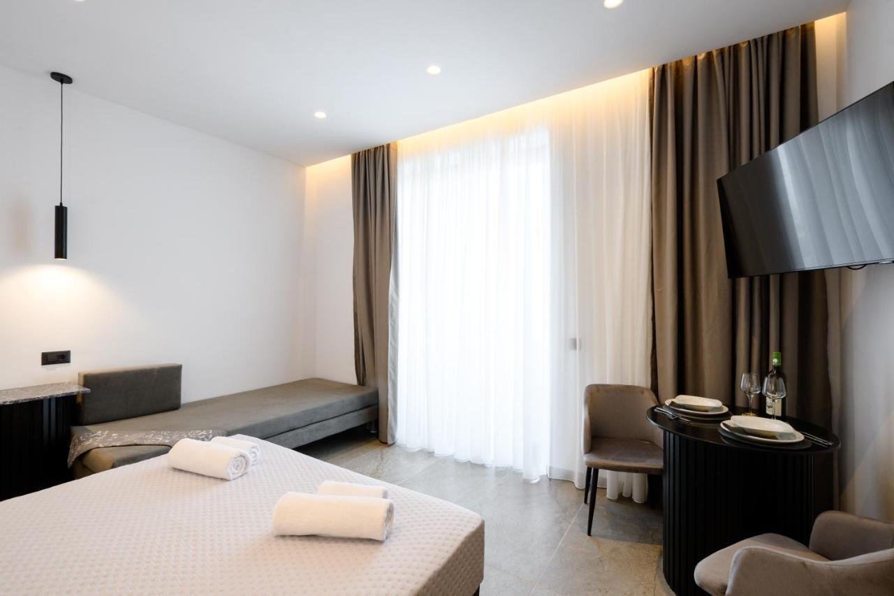Ecoheaven Suites Amoudara  ภายนอก รูปภาพ
