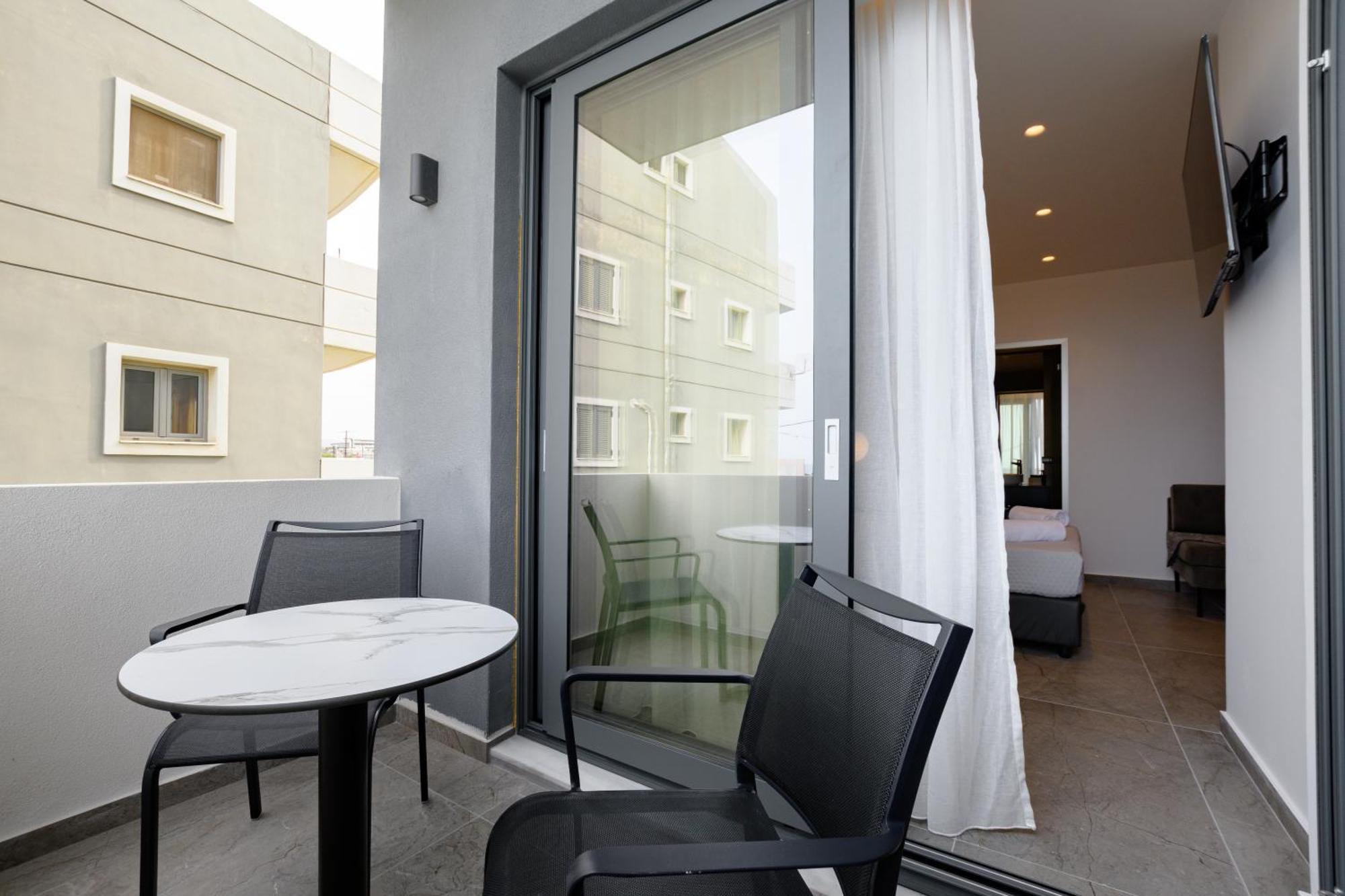 Ecoheaven Suites Amoudara  ภายนอก รูปภาพ