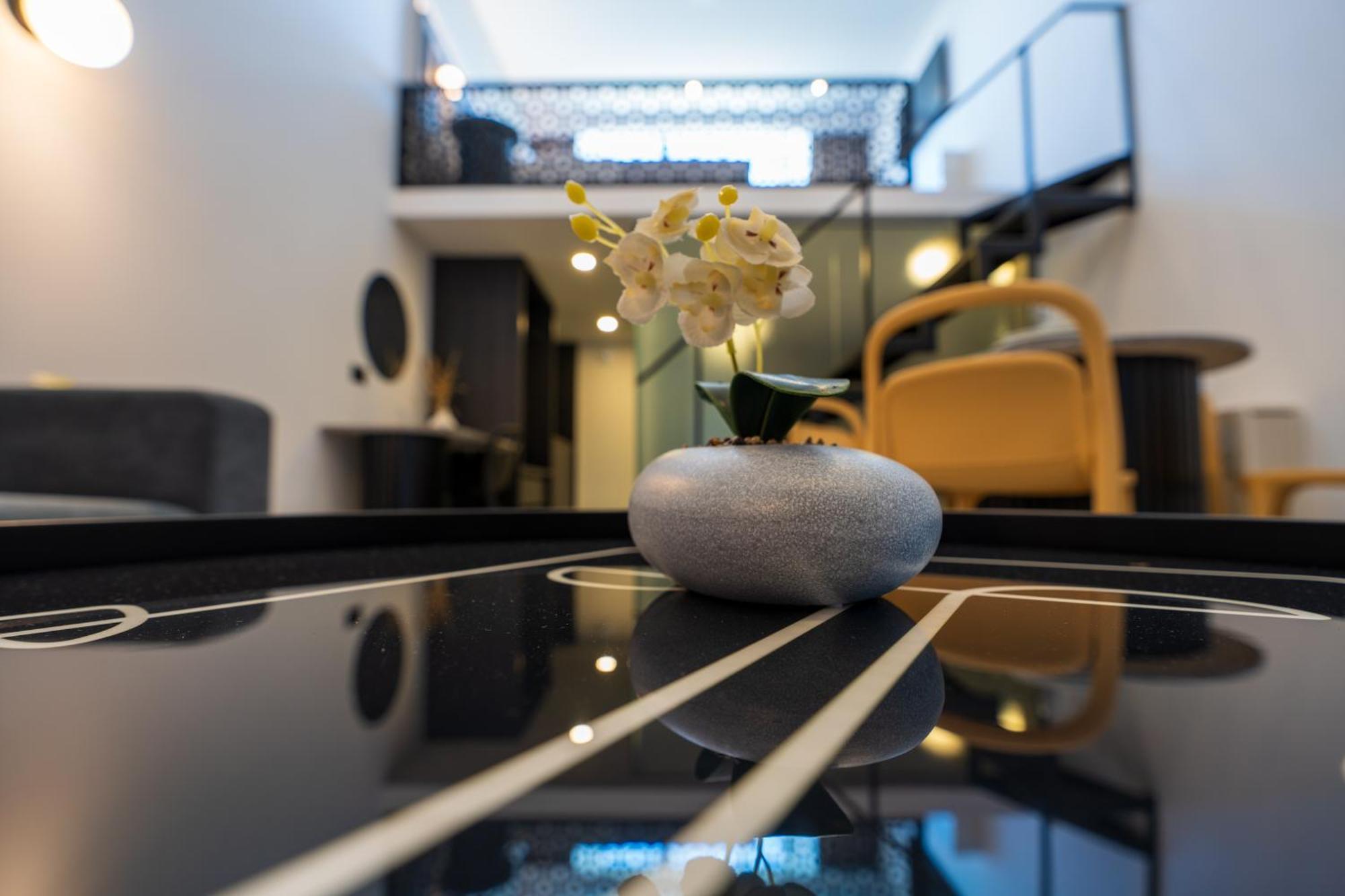 Ecoheaven Suites Amoudara  ภายนอก รูปภาพ
